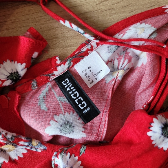 H&M Red Floral Romper Size 6/8 Eur 40 - Picture 7 of 9